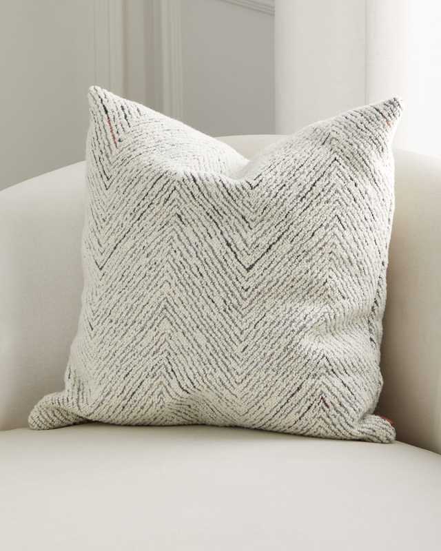 Gres Cushion