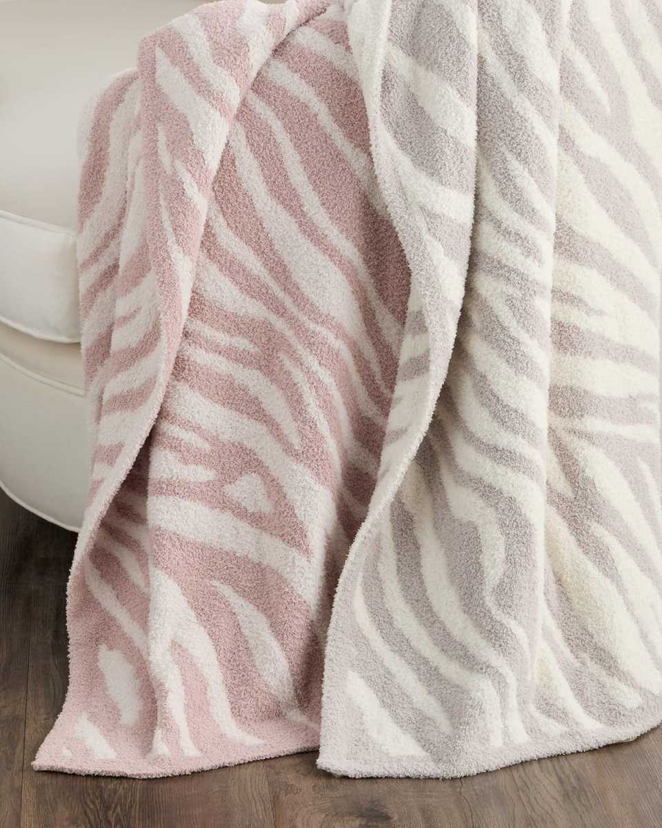CozyChic Tigress Throw