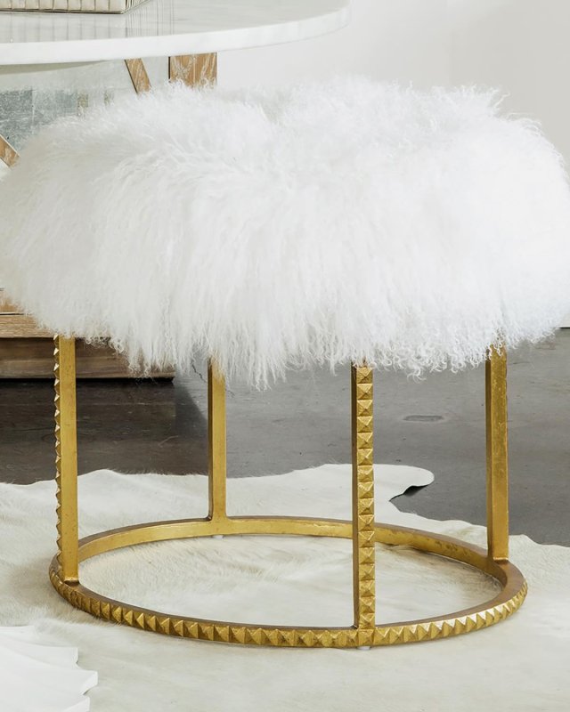 Stud Pouf