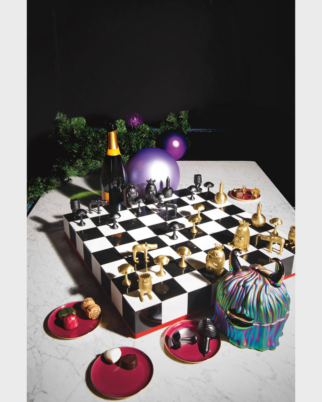 Haas Chess Set