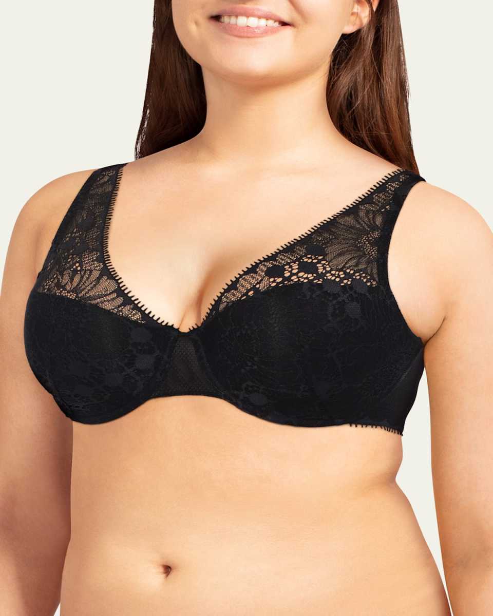 Day to Night Lightweight Lace Plunge Bra