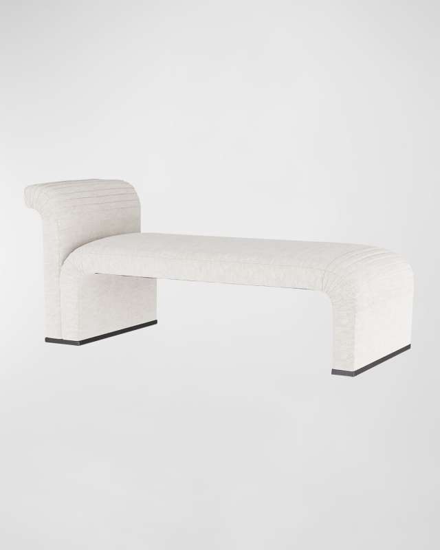 Weaver Bouclé Chaise