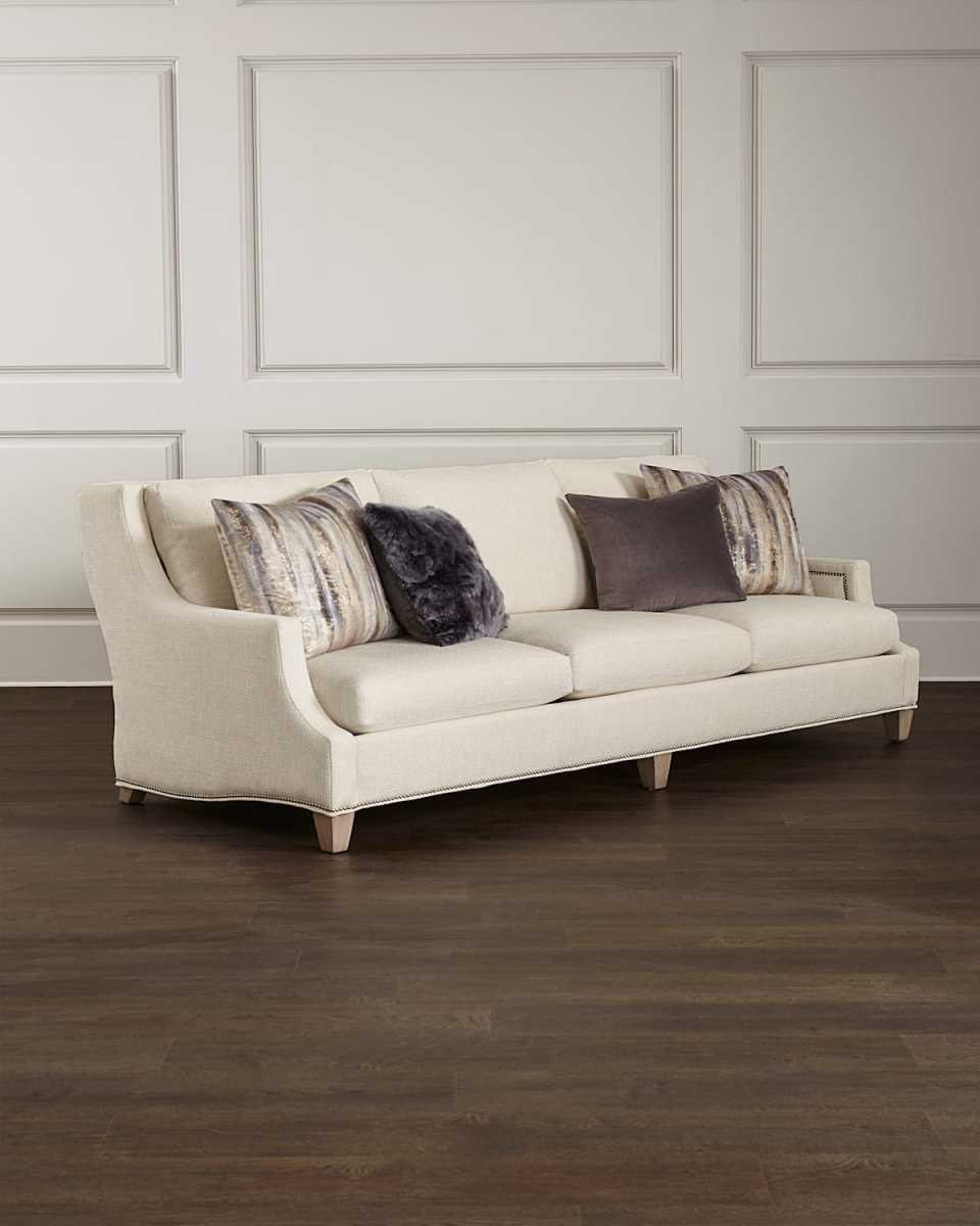 Oaklee Sofa 90"