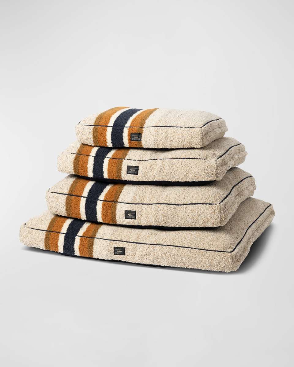 28" Striped Sherpa Pet Napper Pillow Bed