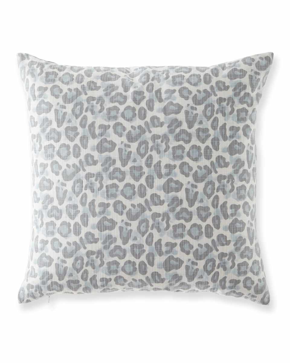 Catania Decorative Pillow, Fog - 22"
