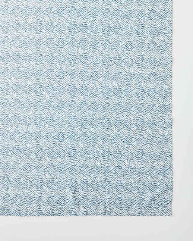 Duma Diamond Tablecloth, 70" x 108"