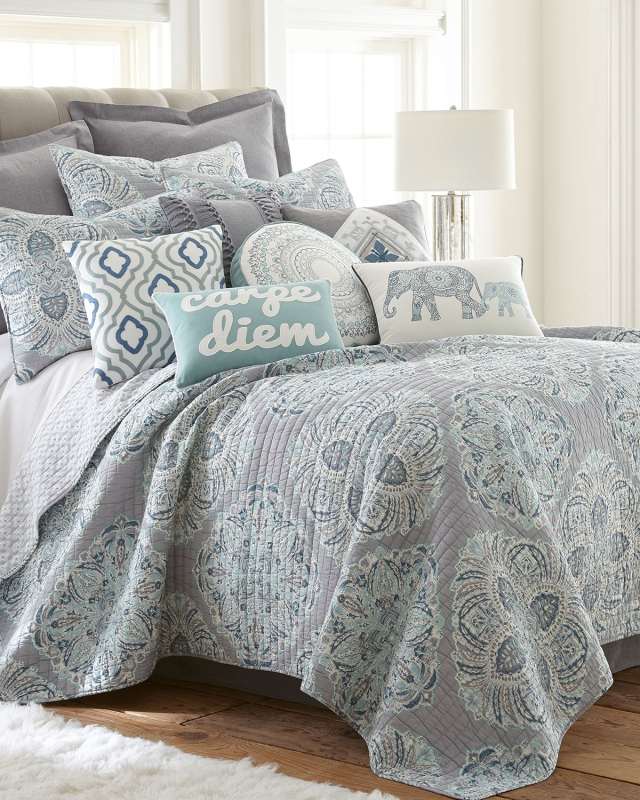 Tania Full/Queen Quilt Set