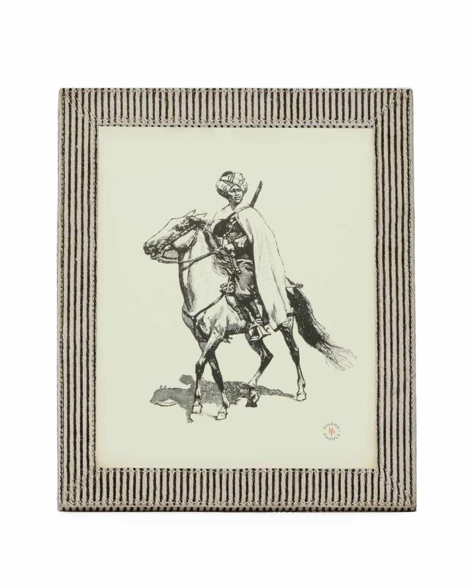 Hana Striped Frame, 8x
