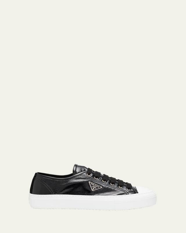 Smash Naplak Leather Triangle Logo Low-Top Sneakers