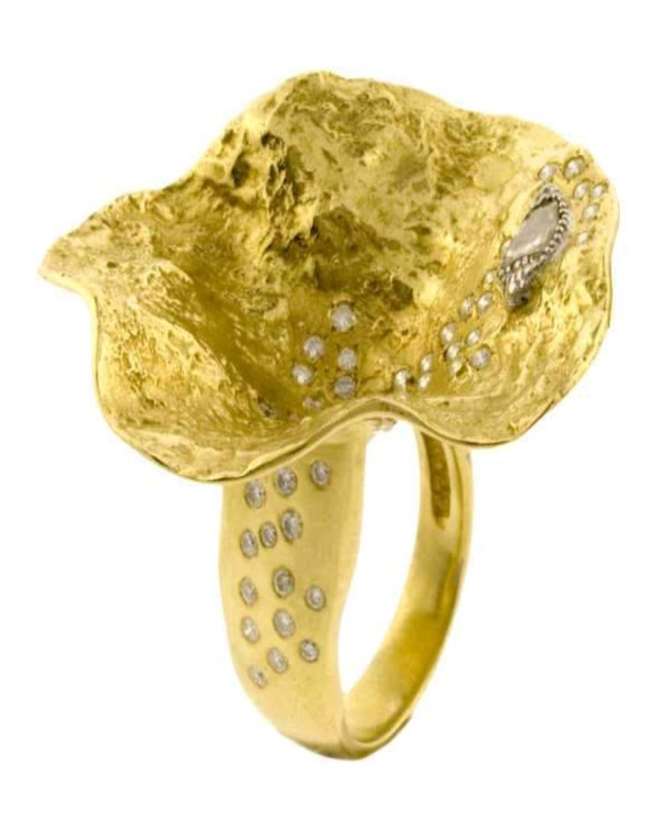 DIAMOND FLOWER SERENITY RING