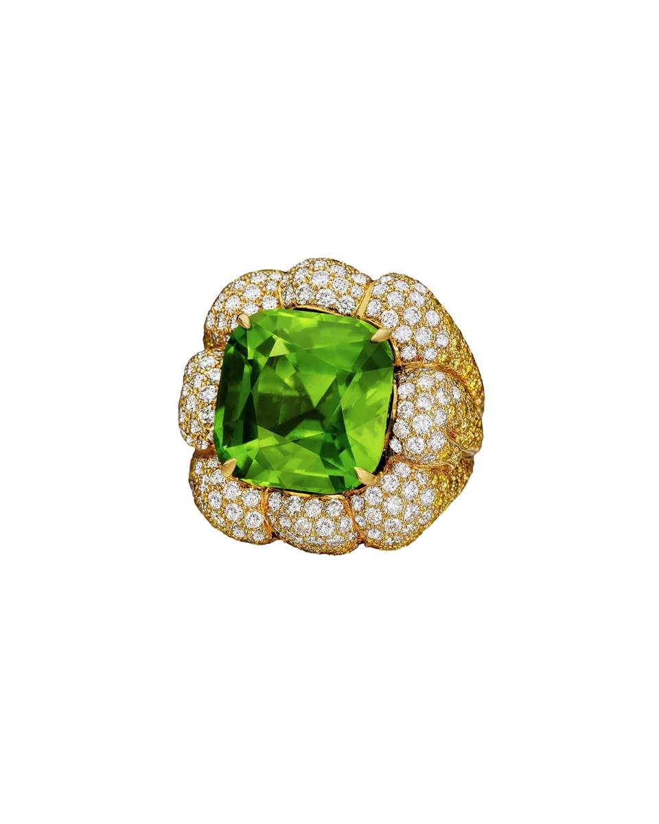 18k Yellow Gold Peridot and Diamond Statement Ring