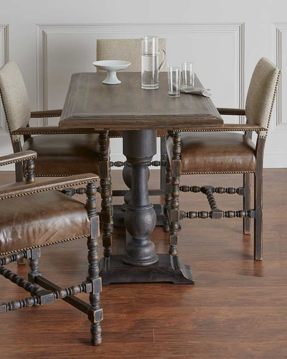 Casella Friendship Table