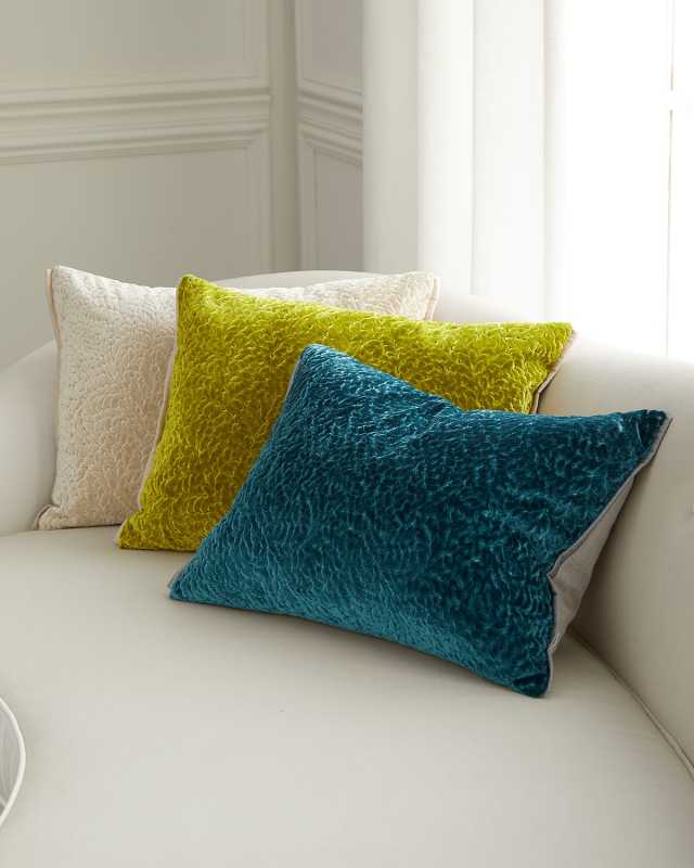 Cartouche Cushion