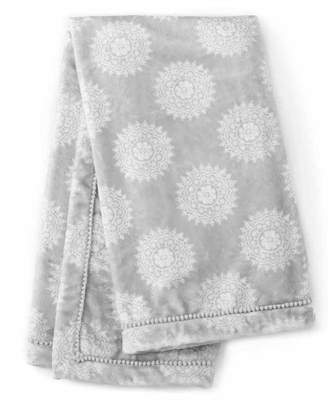 Willow Medallion Blanket, Gray