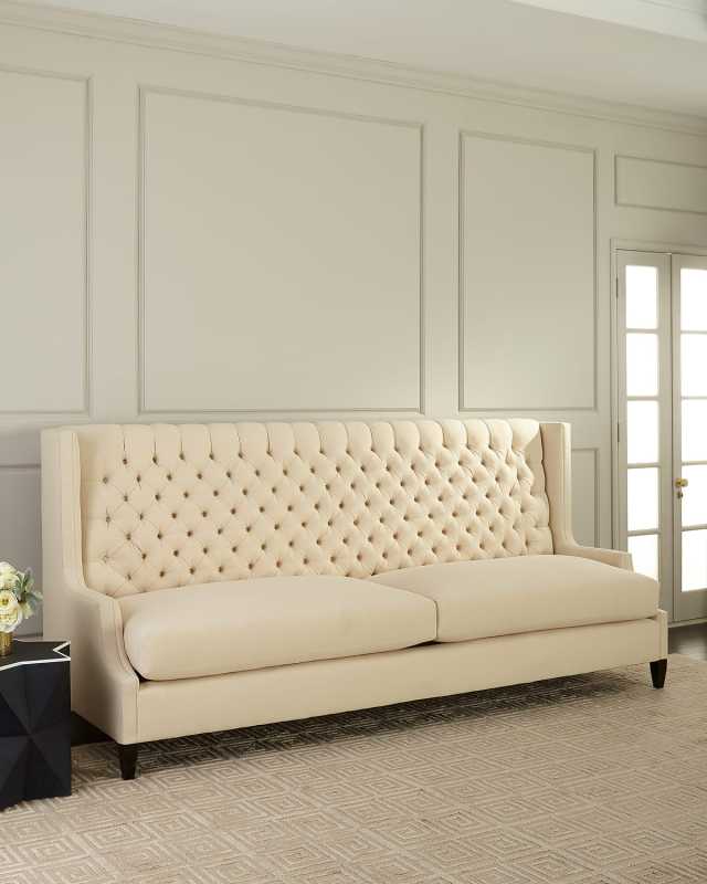 Justeen Sofa, 107