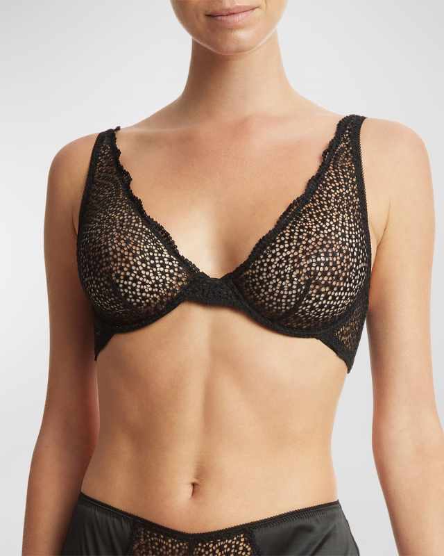 Wrapped Around You Geometric Lace B