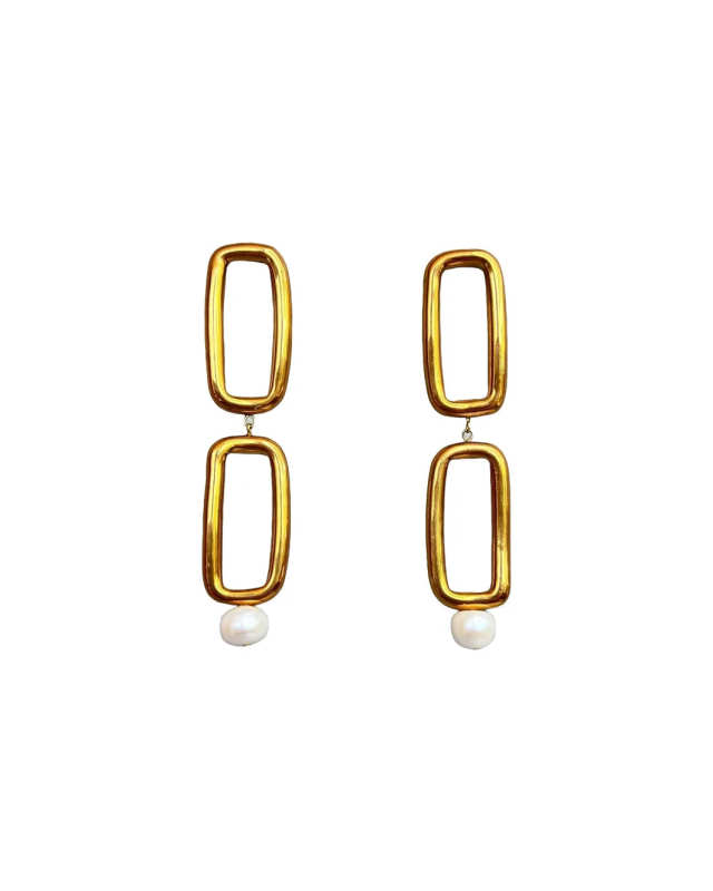 Karat and Pearl Hilma Earrings