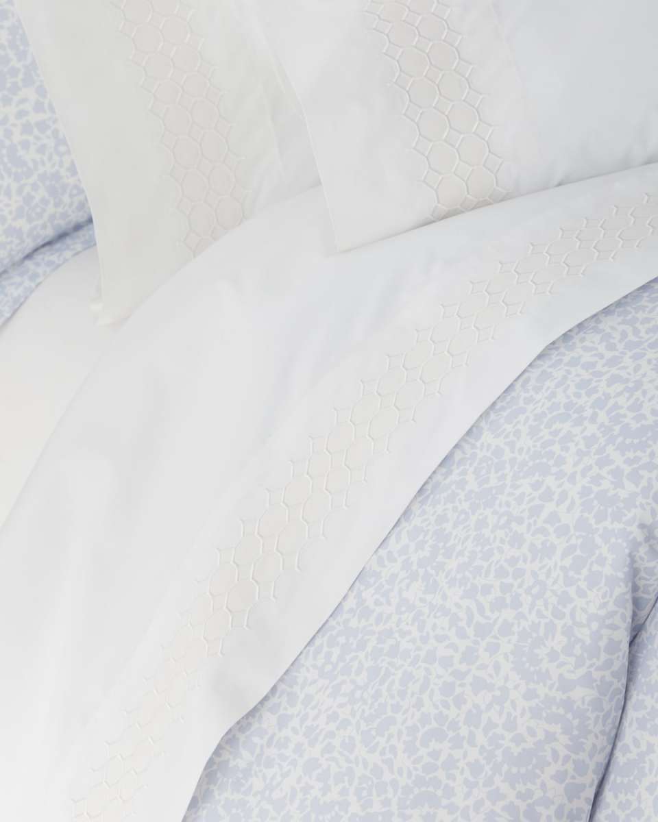 Sana Queen Sheet Set