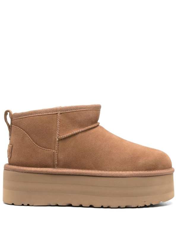 Classic Ultra Mini platform boots