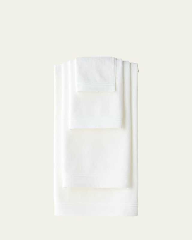 Aura Bath Towel