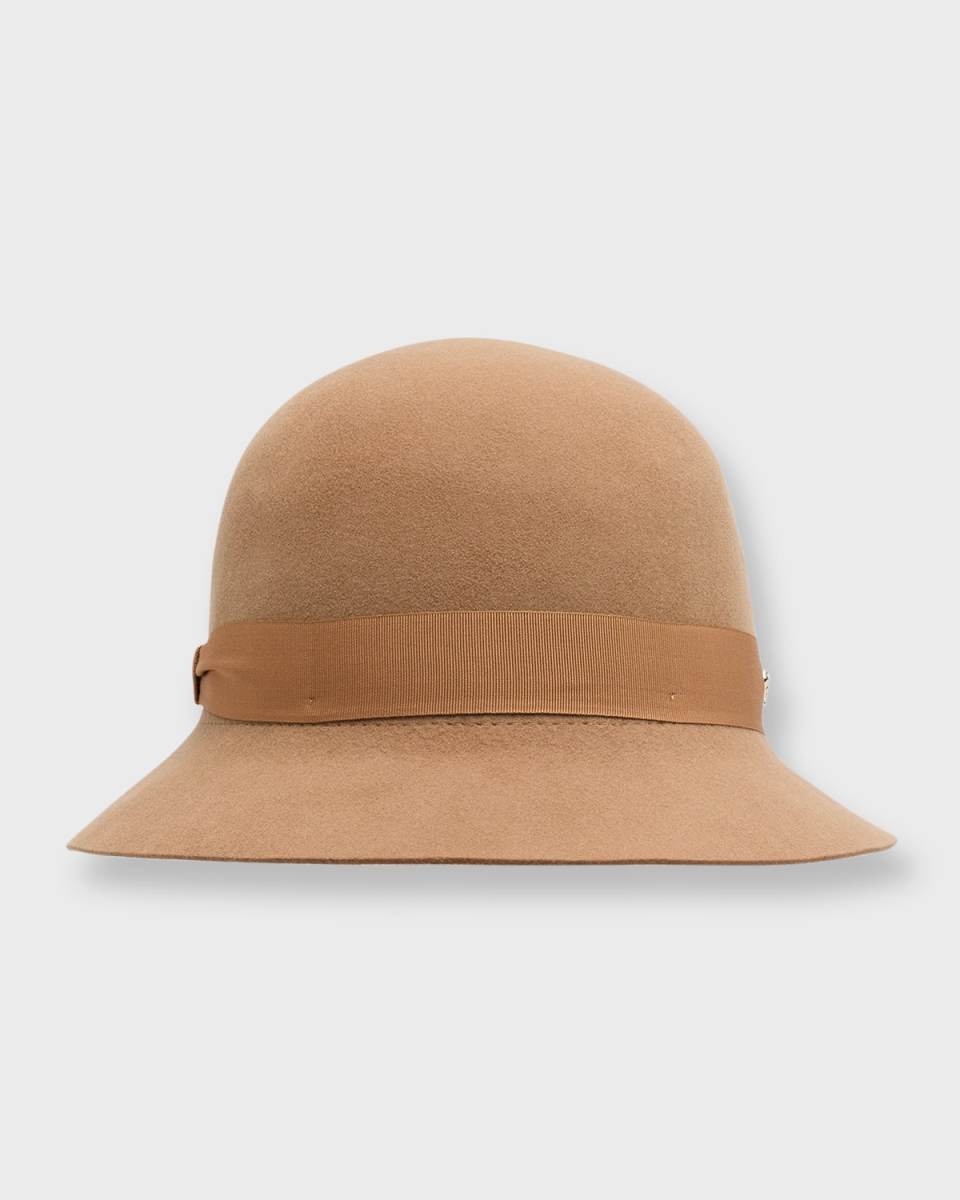 Ultra Fine Wool Cloch