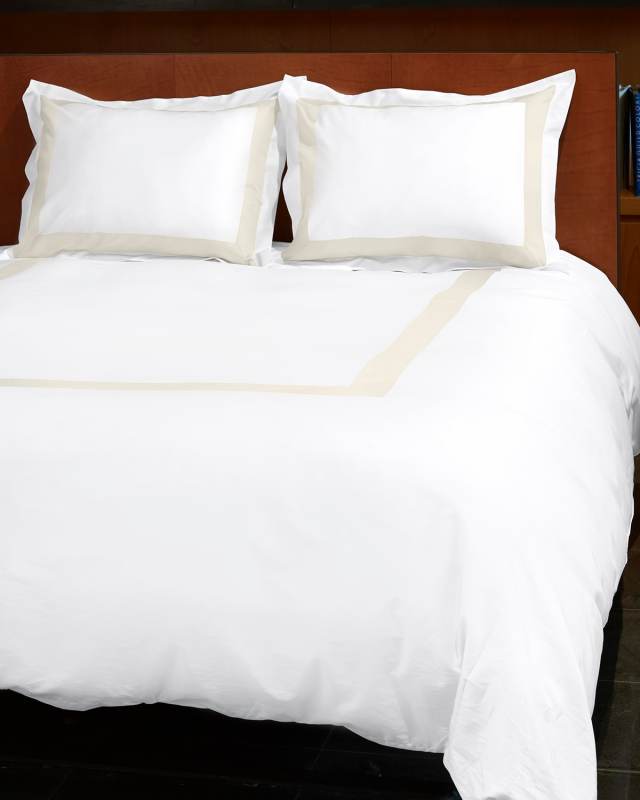 Aida Duvet Cover