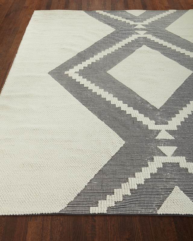 Pacific Hand-Woven Indoor/Outdoor Rug, 8' x 10'