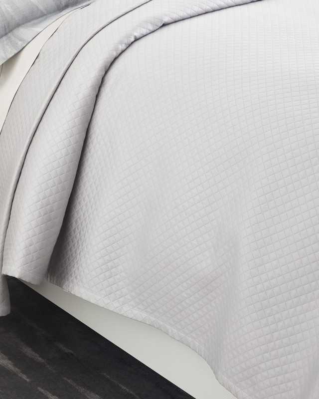 Bari Full/Queen Coverlet