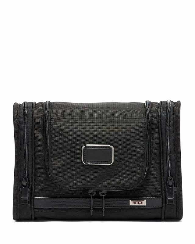 Alpha 3 Hanging Travel Kit