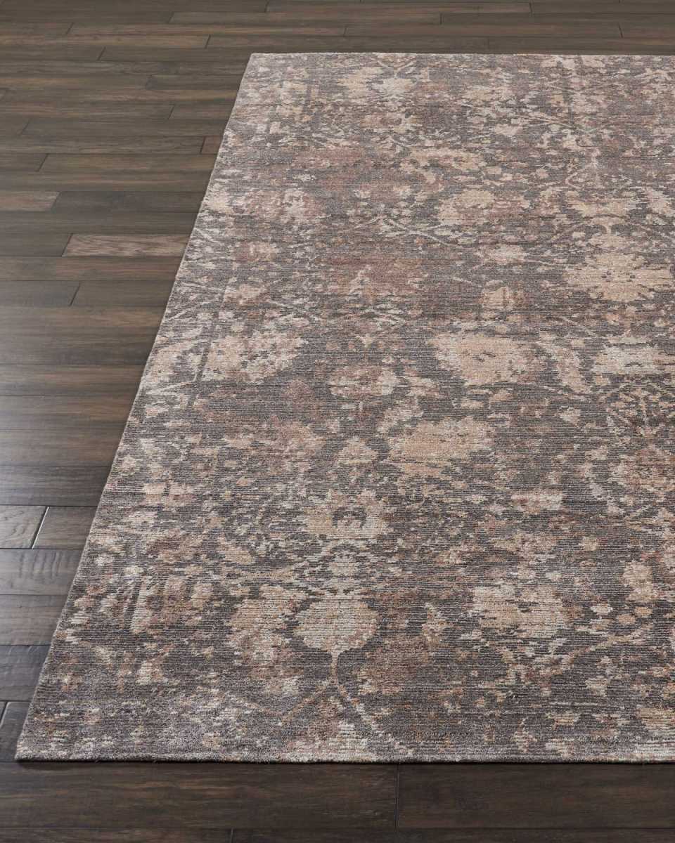 Mumbi Hand-Knotted Area Rug, 4' x 6'
