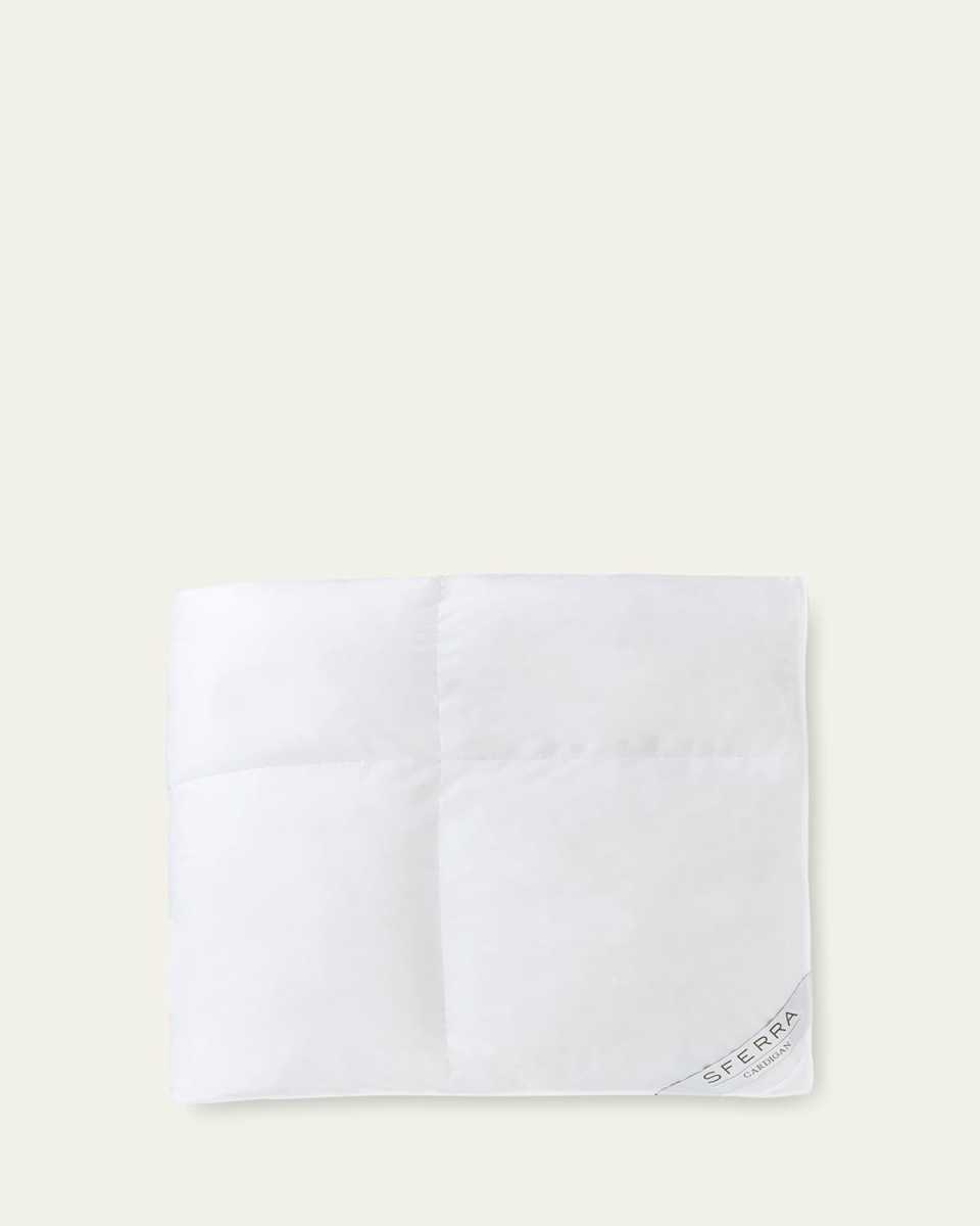 Cardigan 47 Oz. Heavy Queen Duvet, 90" x 94"