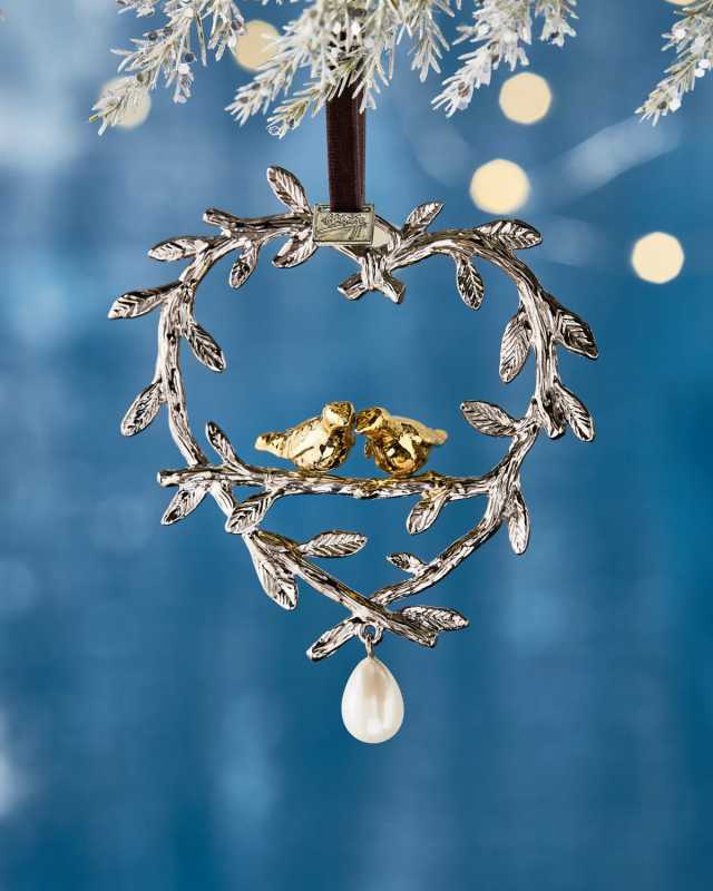 Two Turtle Doves Christmas Ornament