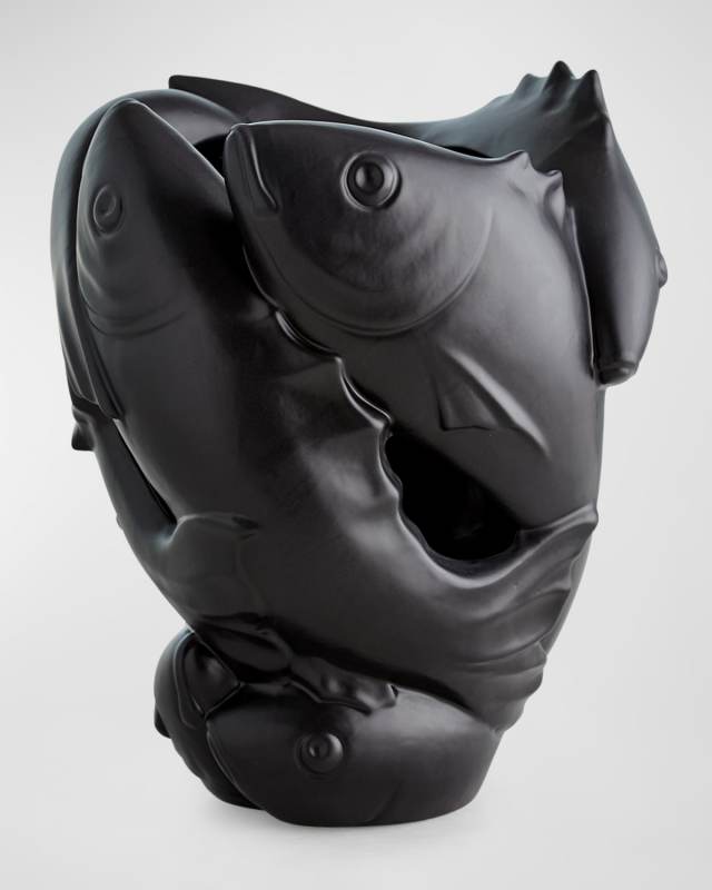 Circulating Fish Vase - Matte Black