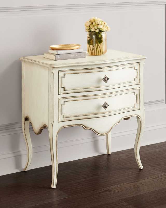 Coco En Blanc Night Stand