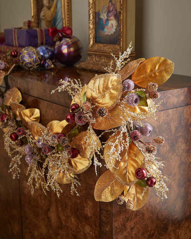5' Golden Jewel Berry Garland