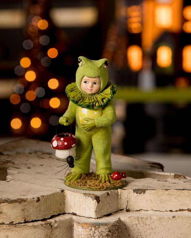 Dressed Up Ollie Halloween Frog