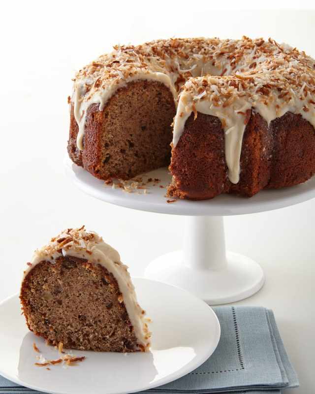 Hummingbird Cake, For 12 People