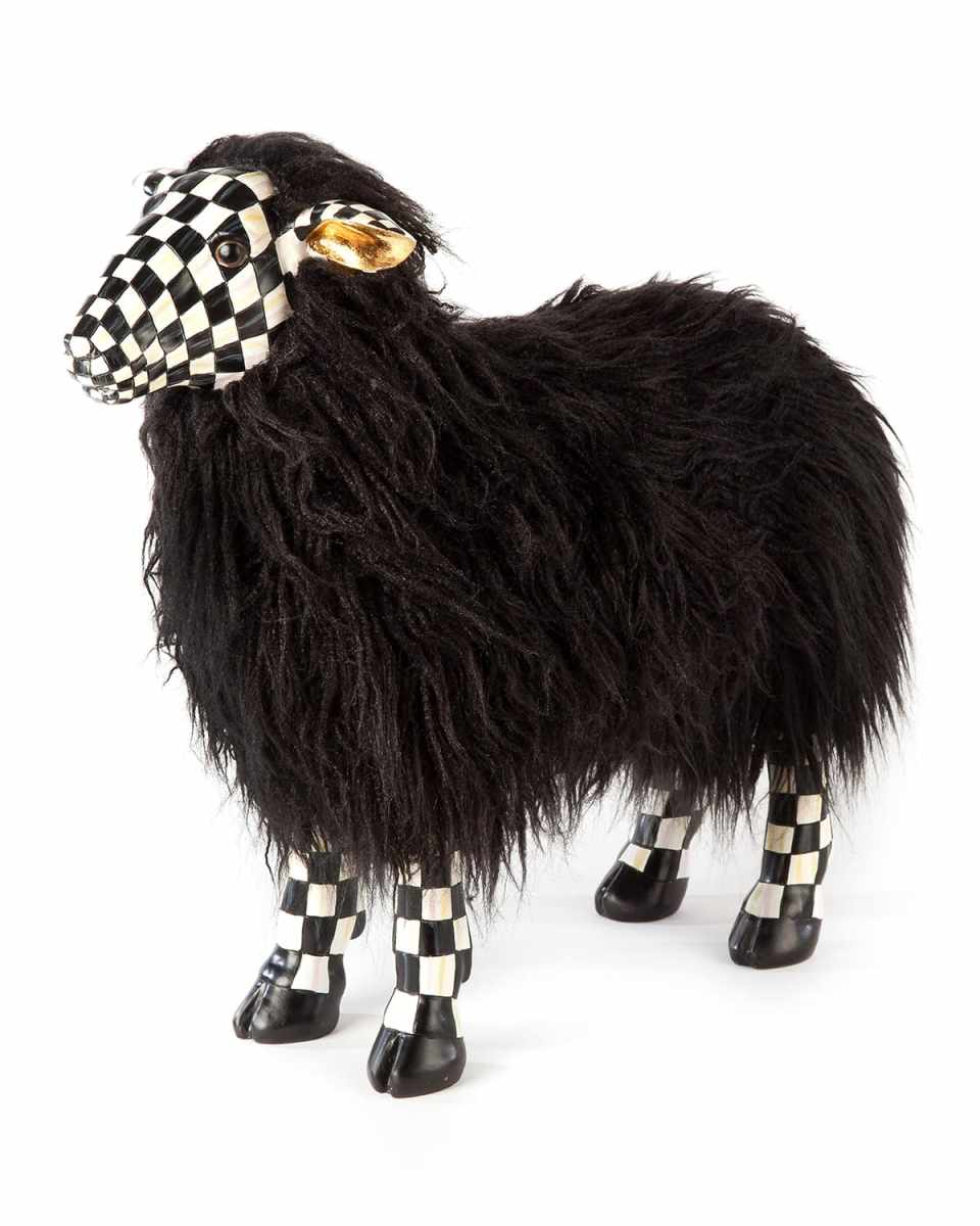 Courtly Check Small Black Sheep