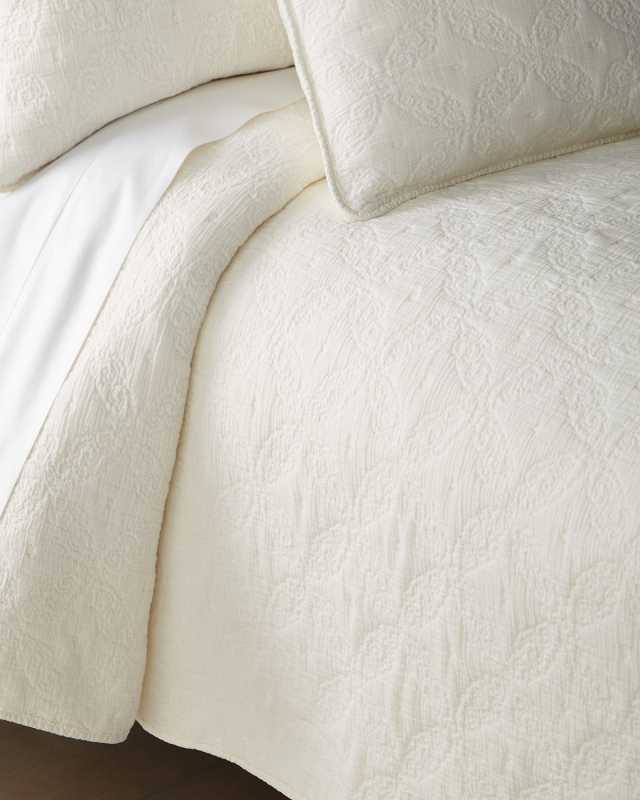 Adley Coverlet