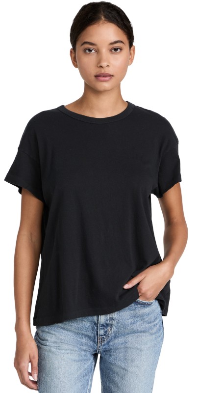 THE GREAT. The Boxy Crew Tee Almost Black