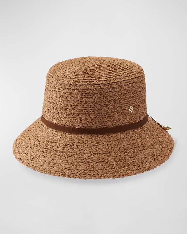 Scallop Braid Bucket Hat