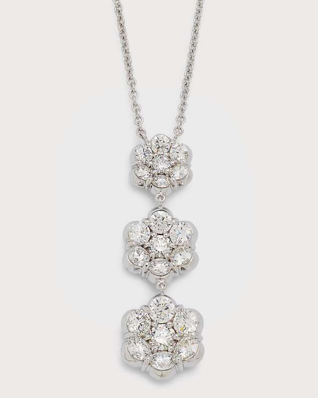 18k White Gold Triple Flower Diamond Pendant Necklace