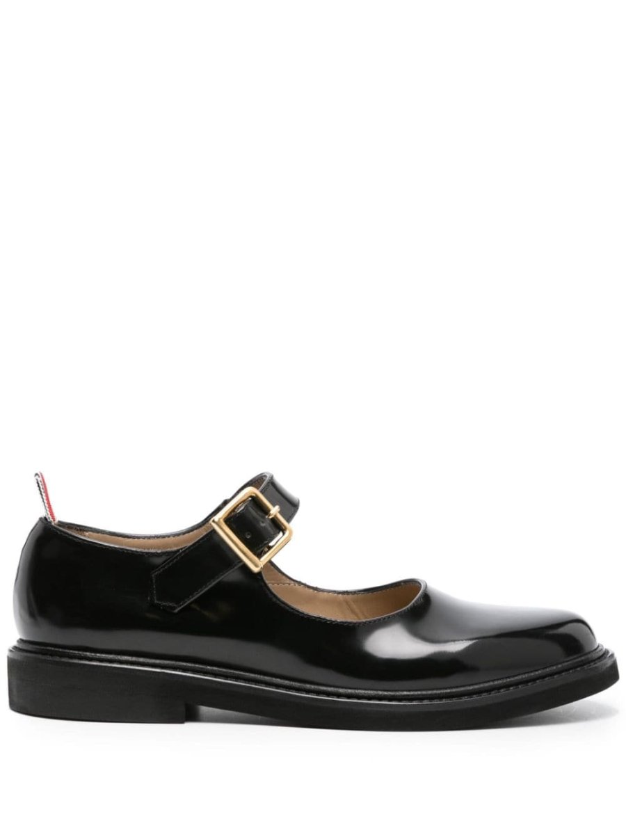 patent-leather ballerina shoes