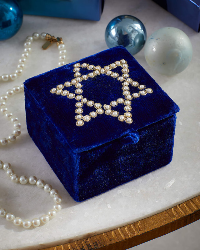 Pearly Star of David Jewelry Box