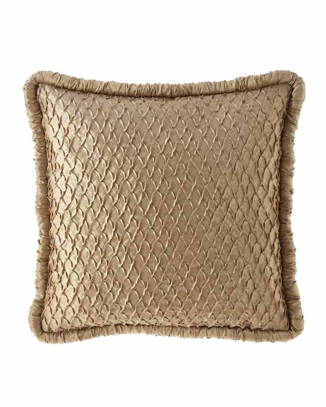 Everleigh Pleated