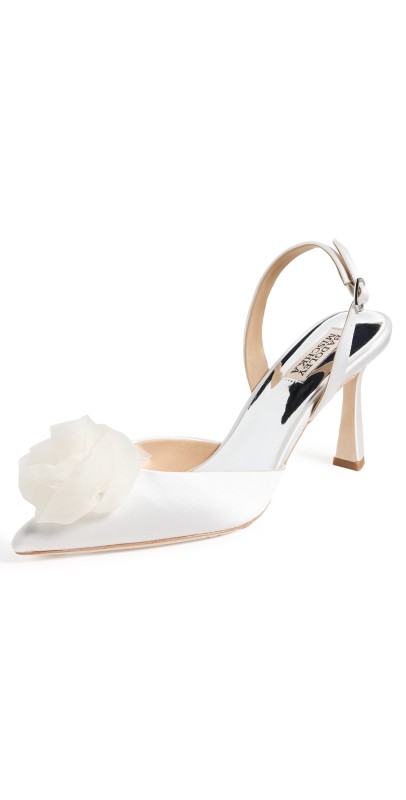 Badgley Mischka Carlise Pumps Soft White