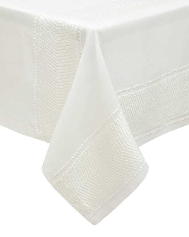 Bianca Tablecloth, 90"Dia.