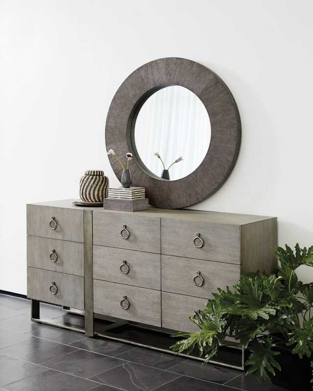 Linea Round Mirror