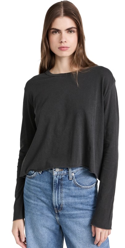 THE GREAT. Long Sleeve Crop Tee Washed Black