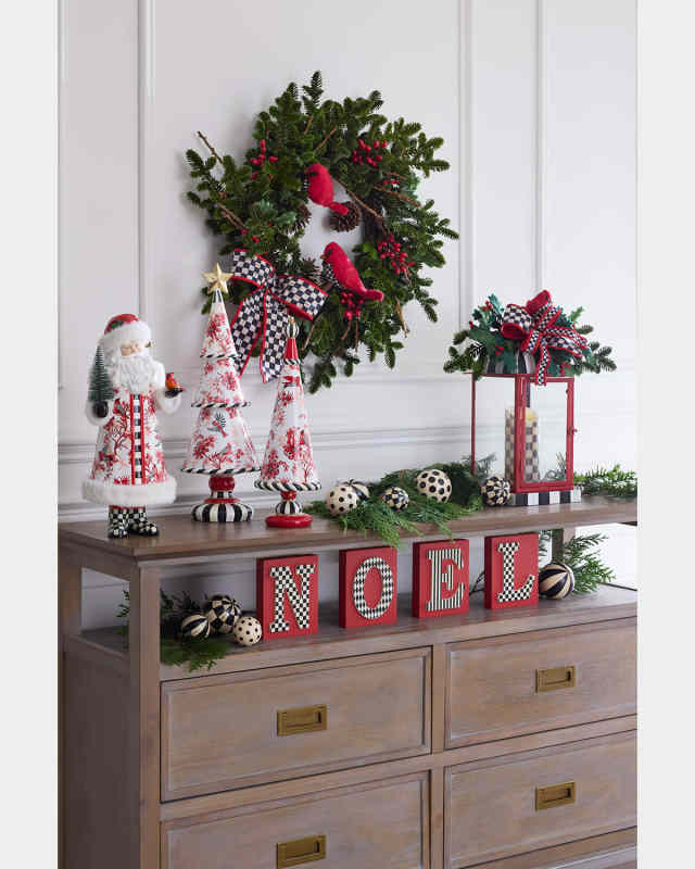 Cardinal Toile Tiered Tree
